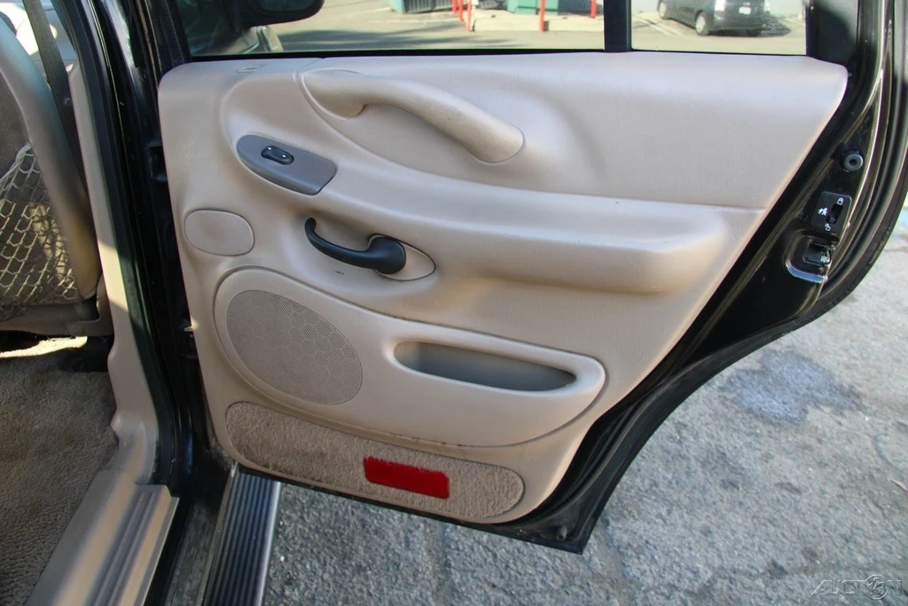 1999 Ford Expedition 1st Gen - Image 21 of 21