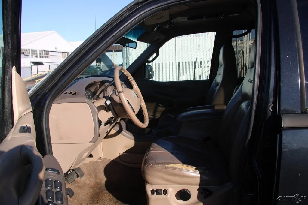 1999 Ford Expedition 1st Gen - Image 11 of 21