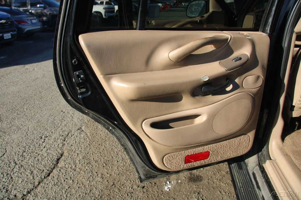 1999 Ford Expedition 1st Gen - Image 17 of 21