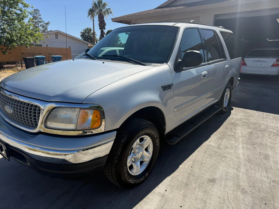 1999 Ford Expedition 1st Gen - Image 16 of 31