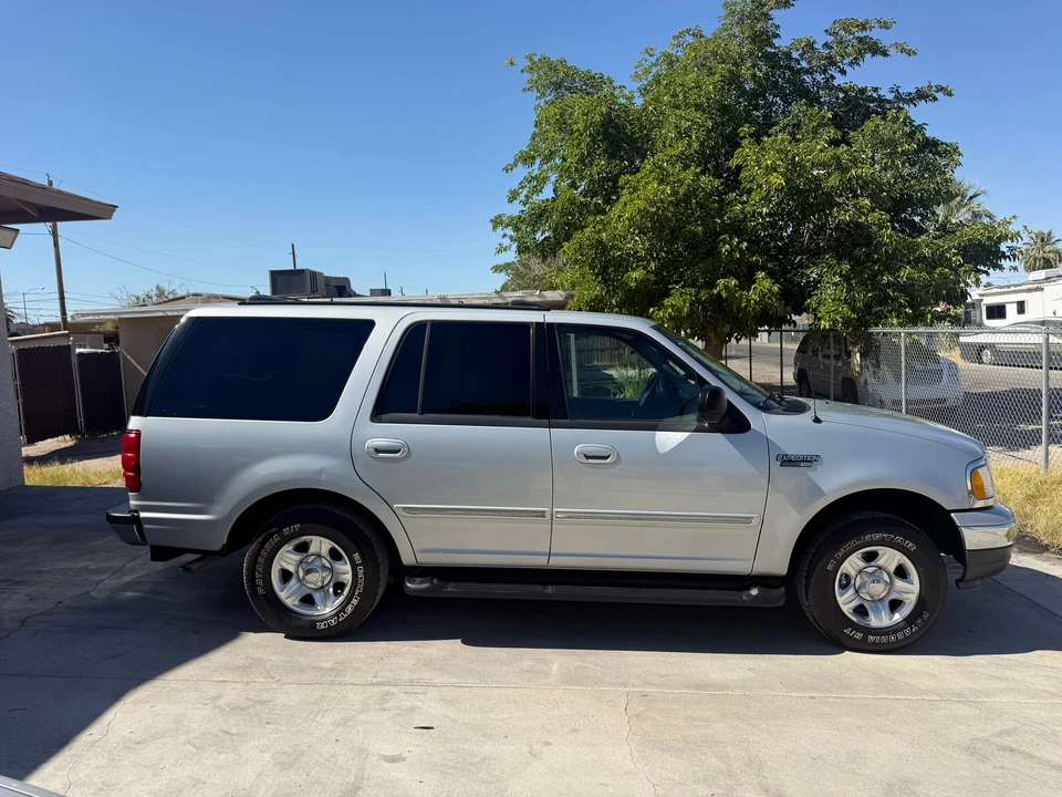 1999 Ford Expedition 1st Gen - Image 25 of 31