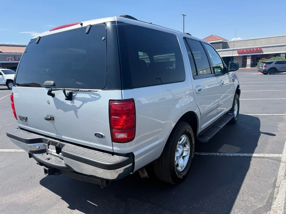 1999 Ford Expedition 1st Gen - Image 9 of 31