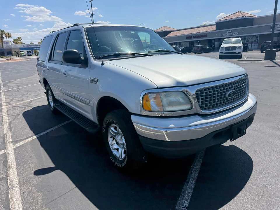 1999 Ford Expedition 1st Gen - Image 4 of 31