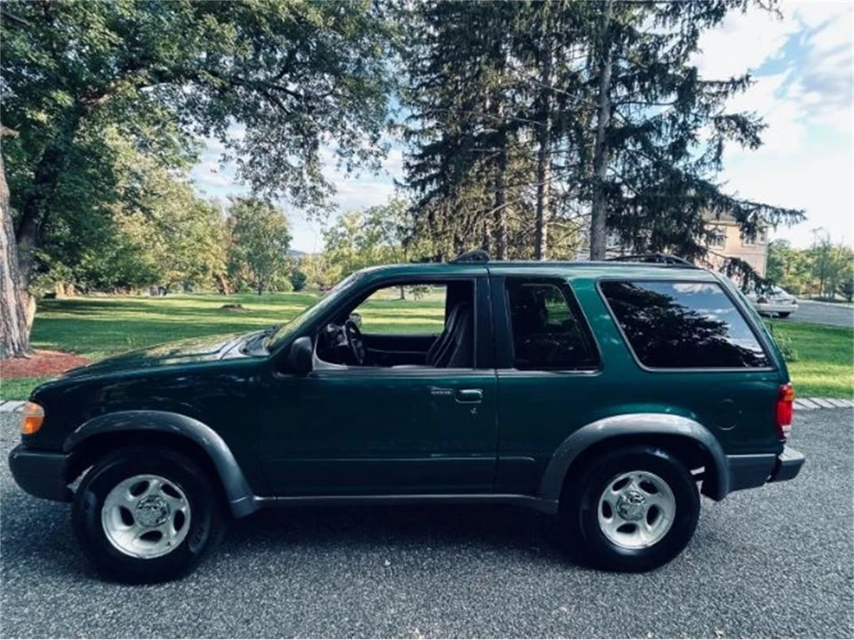 1999 Ford Explorer 2nd Gen - Image 4 of 21