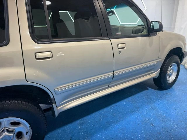 1999 Ford Explorer 2nd Gen - Image 16 of 21