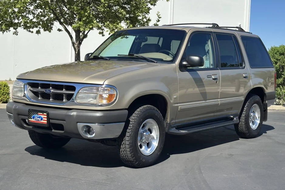 1999 Ford Explorer 2nd Gen - Image 1 of 7