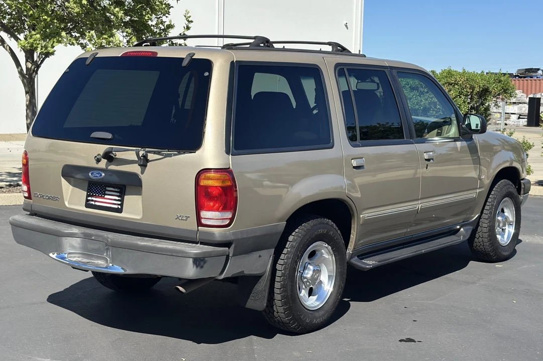 1999 Ford Explorer 2nd Gen - Image 2 of 7