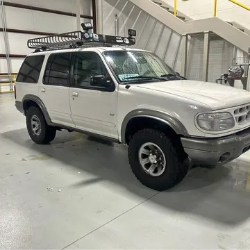 1999 Ford Explorer XLT Sport