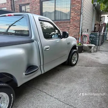 1999 Ford F-150 FX2