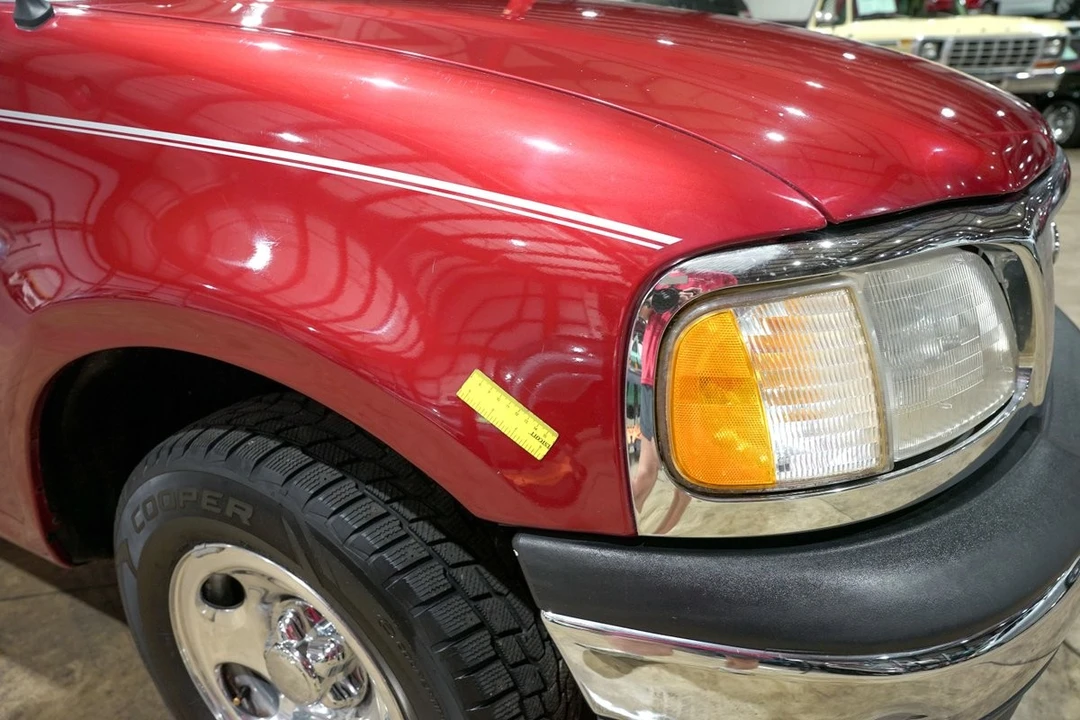 1999 Ford F-150 10th Gen - Image 27 of 31