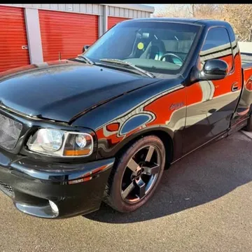 1999 Ford F-150 Lightning Short Bed