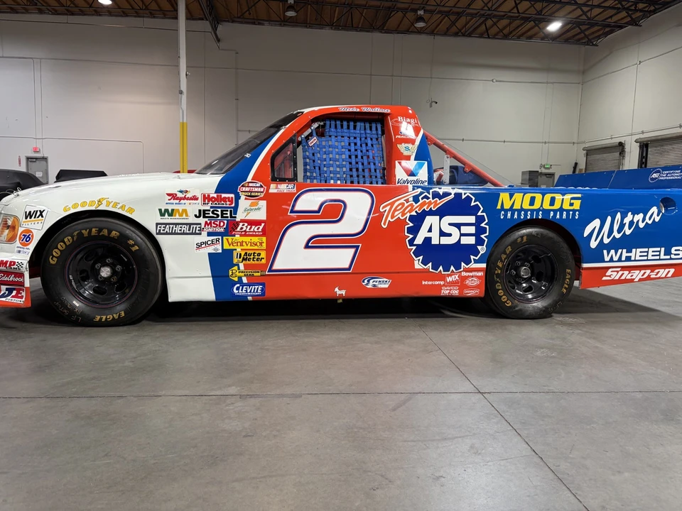 1999 Ford F-150 10th Gen - Image 3 of 31