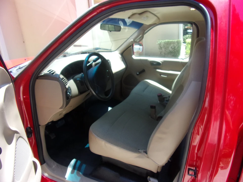 1999 Ford F-150 10th Gen - Image 27 of 31
