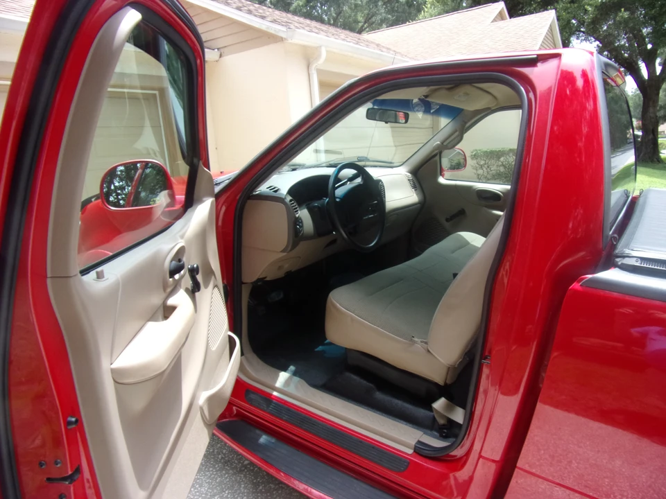 1999 Ford F-150 10th Gen - Image 26 of 31