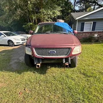 1999 Ford F-150 XL Pickup 2D 6 1/2 ft