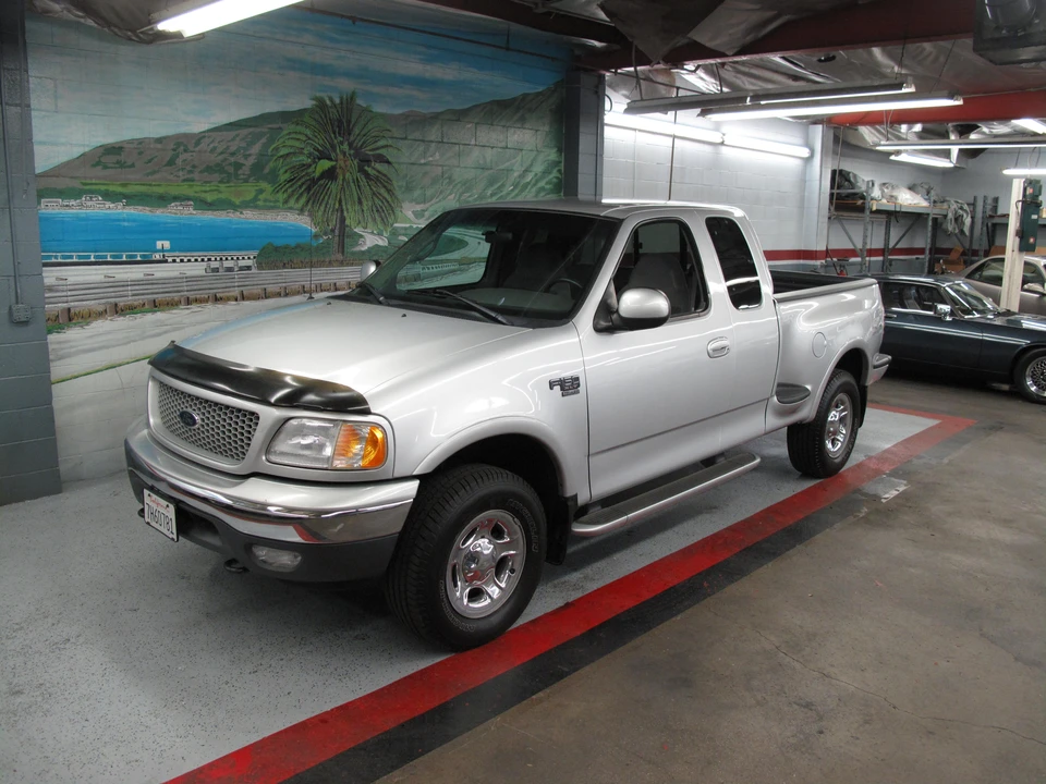1999 Ford F-150 10th Gen - Image 7 of 31