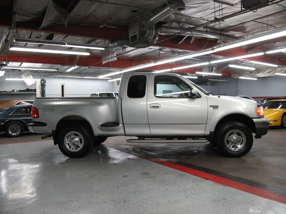 1999 Ford F-150 10th Gen - Image 17 of 31