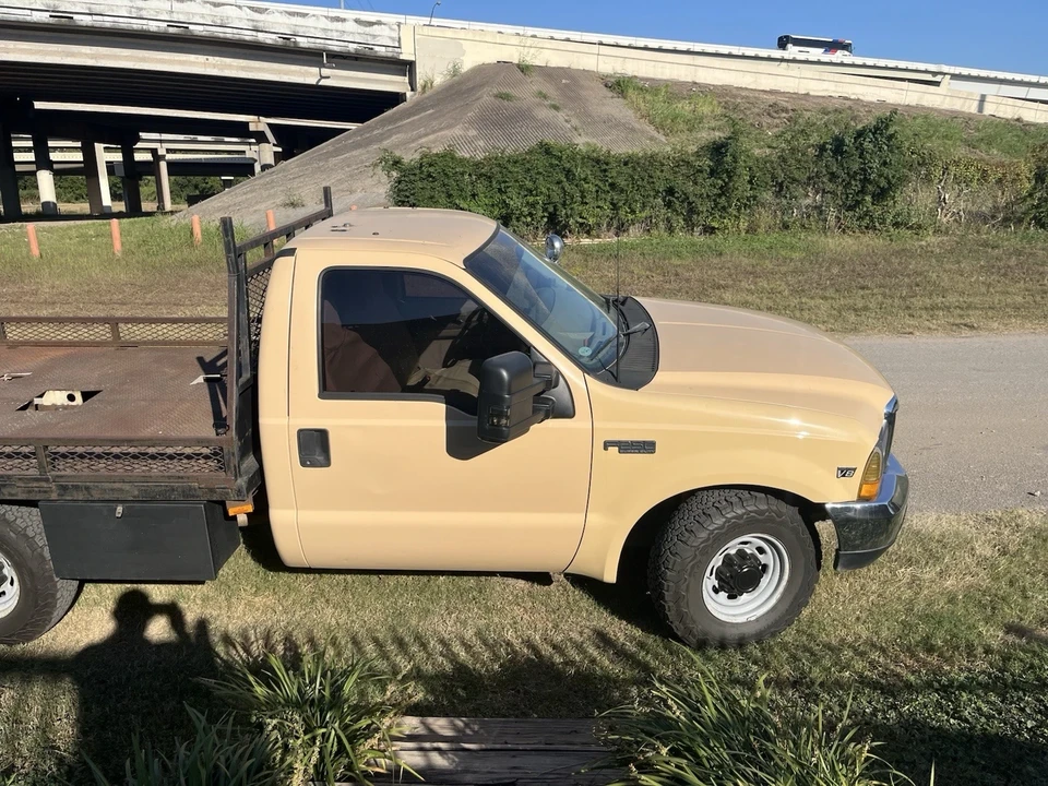 1999 Ford Super Duty 1st Gen - Image 9 of 10