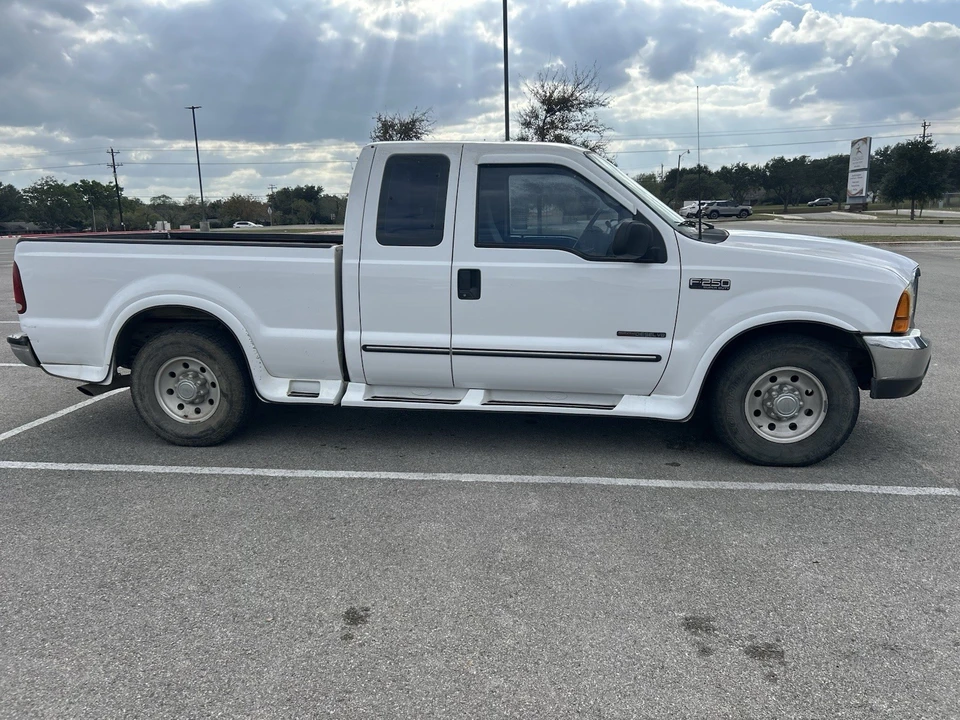1999 Ford Super Duty 1st Gen - Image 4 of 9