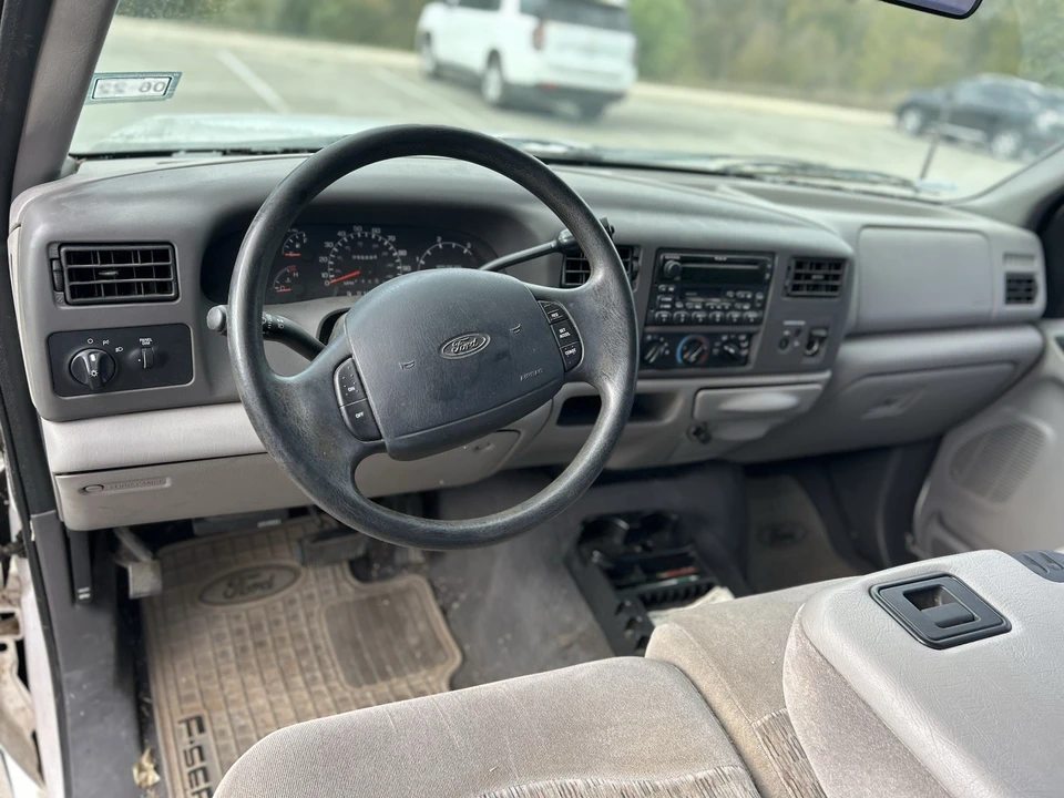1999 Ford Super Duty 1st Gen - Image 9 of 9