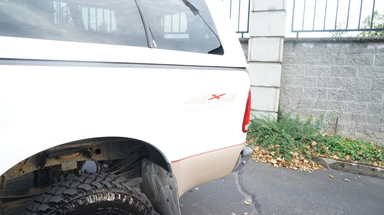 1999 Ford Super Duty 1st Gen - Image 10 of 21