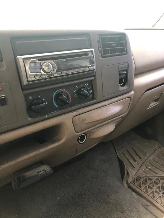 1999 Ford Super Duty 1st Gen - Image 16 of 21