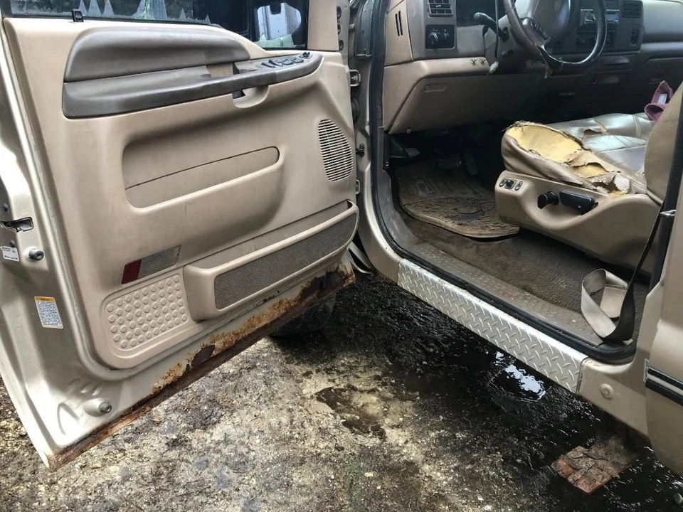 1999 Ford Super Duty 1st Gen - Image 20 of 21