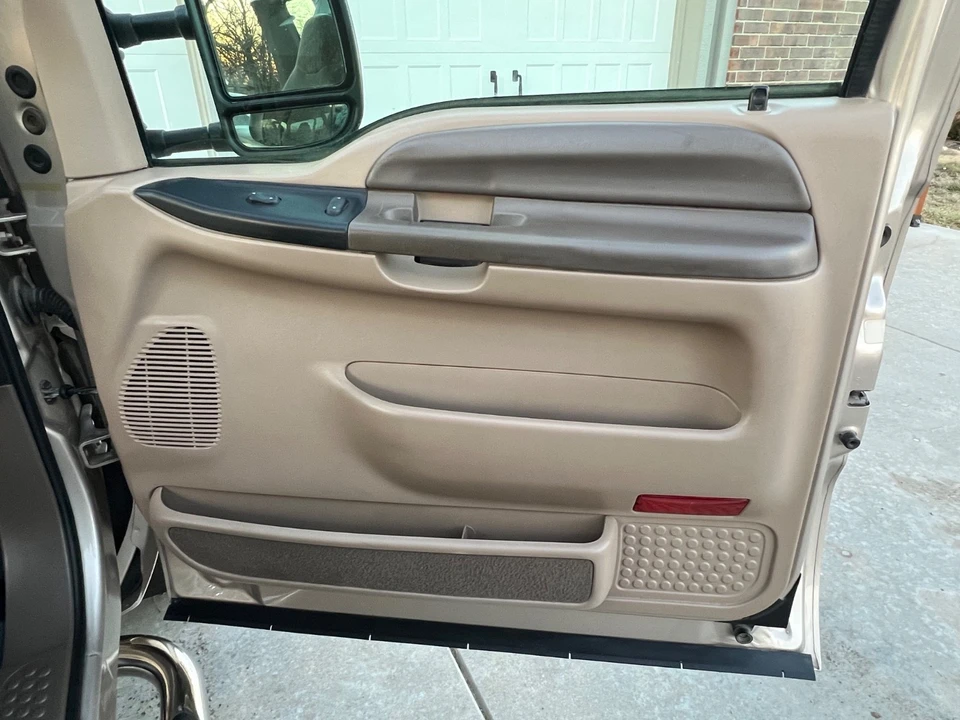 1999 Ford Super Duty 1st Gen - Image 11 of 19