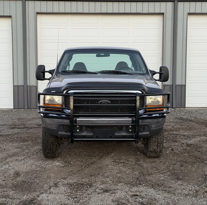 1999 Ford Super Duty 1st Gen - Image 2 of 19
