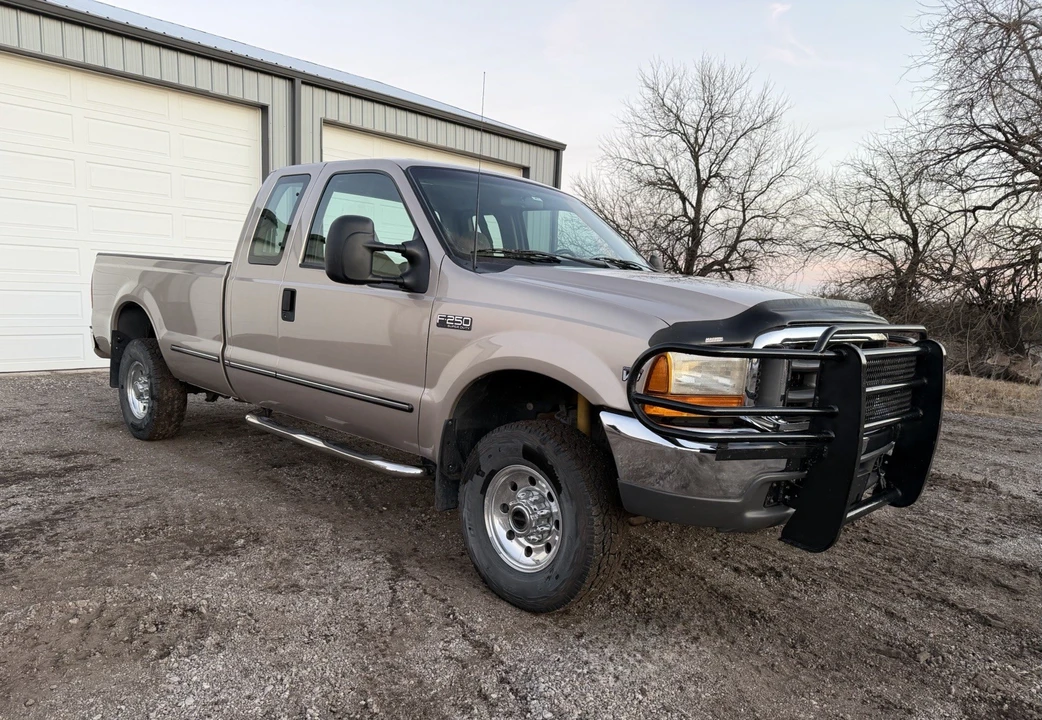 1999 Ford Super Duty 1st Gen - Image 3 of 19
