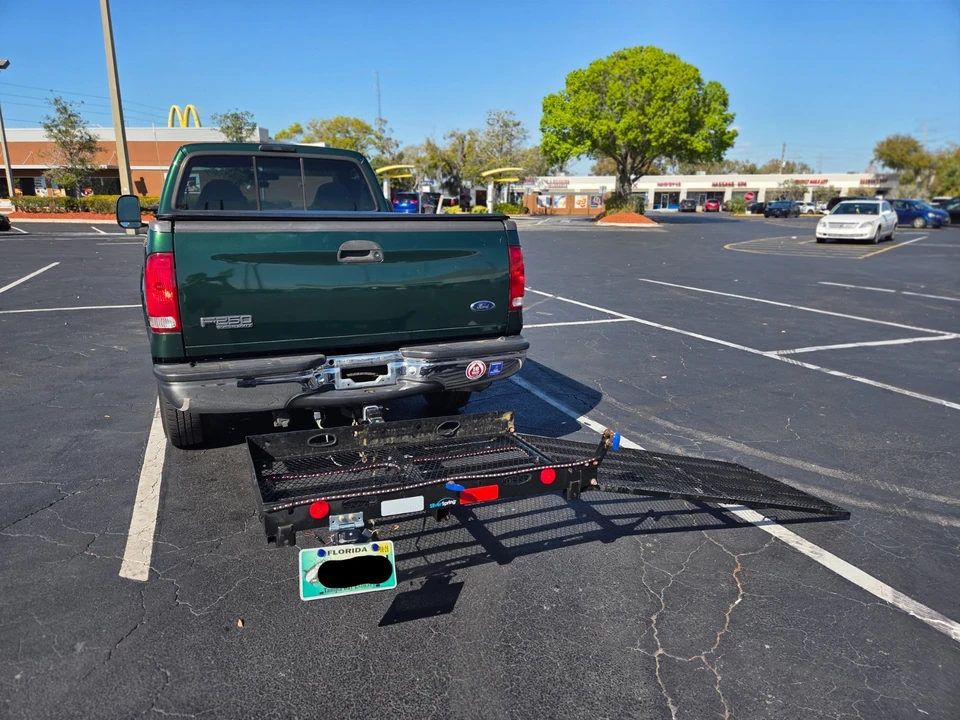 1999 Ford Super Duty 1st Gen - Image 11 of 16
