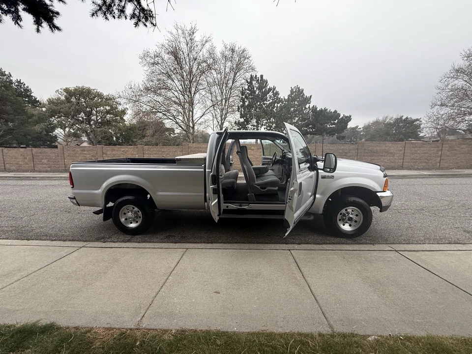 1999 Ford Super Duty 1st Gen - Image 13 of 21