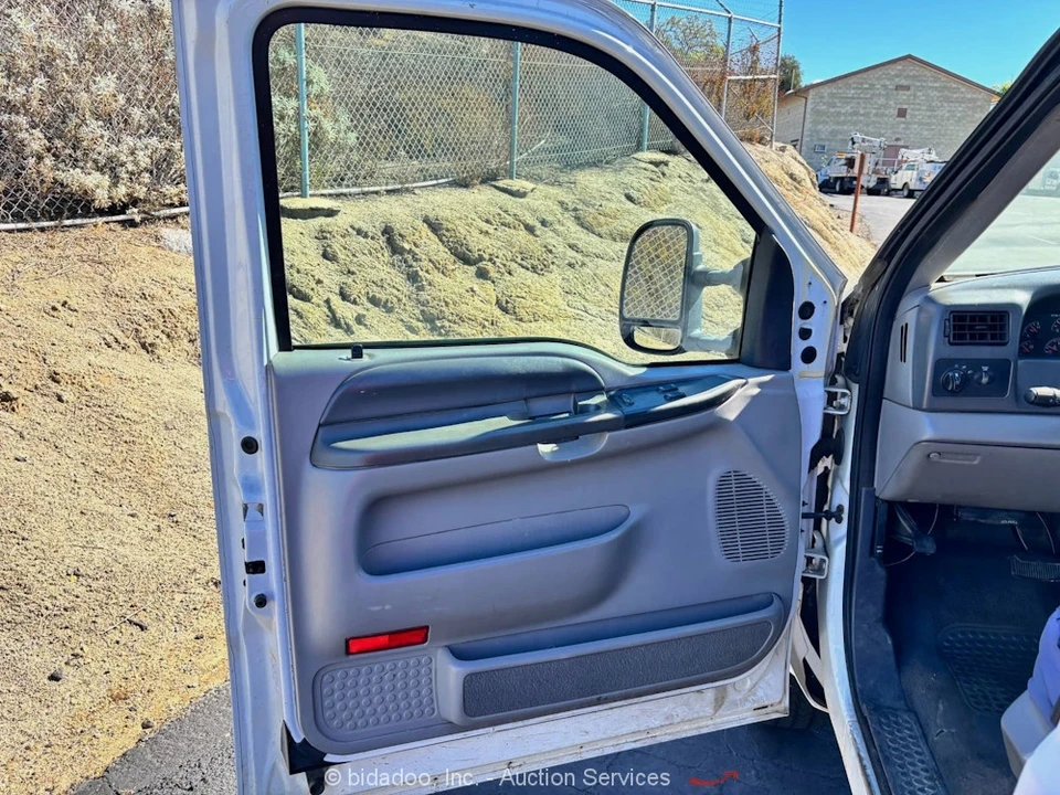 1999 Ford Super Duty 1st Gen - Image 10 of 12