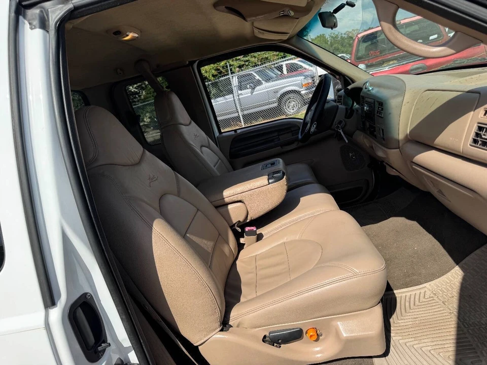 1999 Ford Super Duty 1st Gen - Image 11 of 12