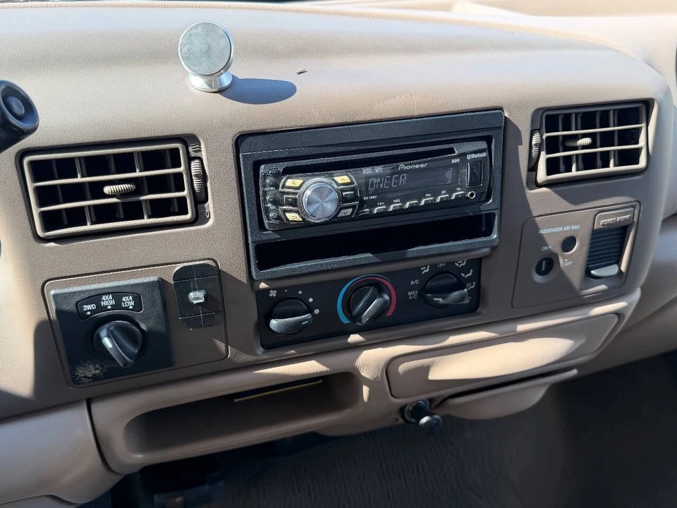 1999 Ford Super Duty 1st Gen - Image 12 of 21