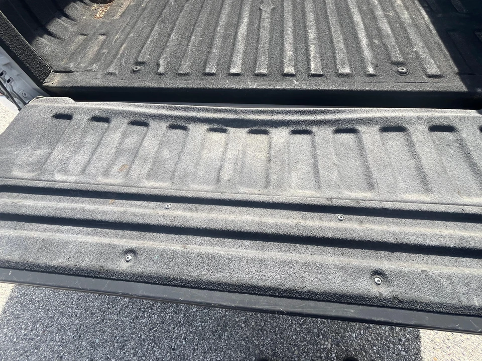 1999 Ford Super Duty 1st Gen - Image 10 of 31