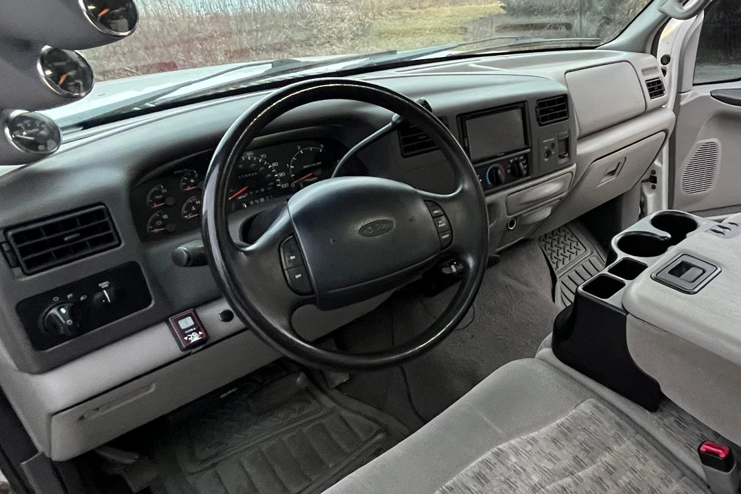 1999 Ford Super Duty 1st Gen - Image 16 of 31