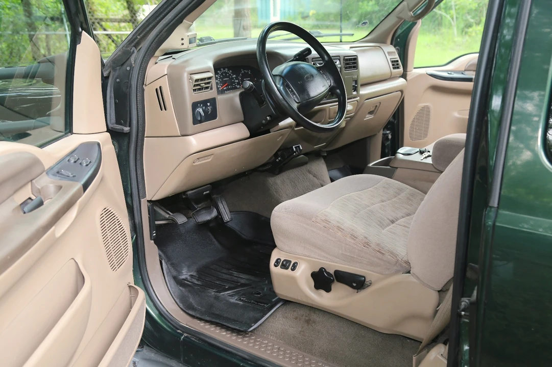 1999 Ford Super Duty 1st Gen - Image 14 of 31
