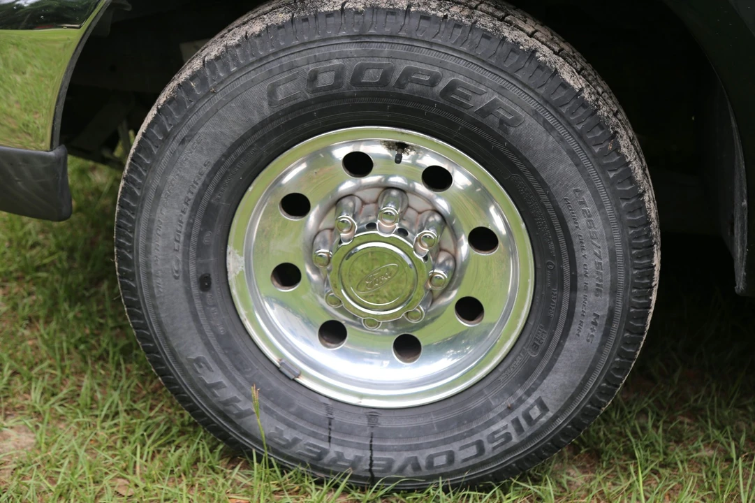 1999 Ford Super Duty 1st Gen - Image 4 of 31