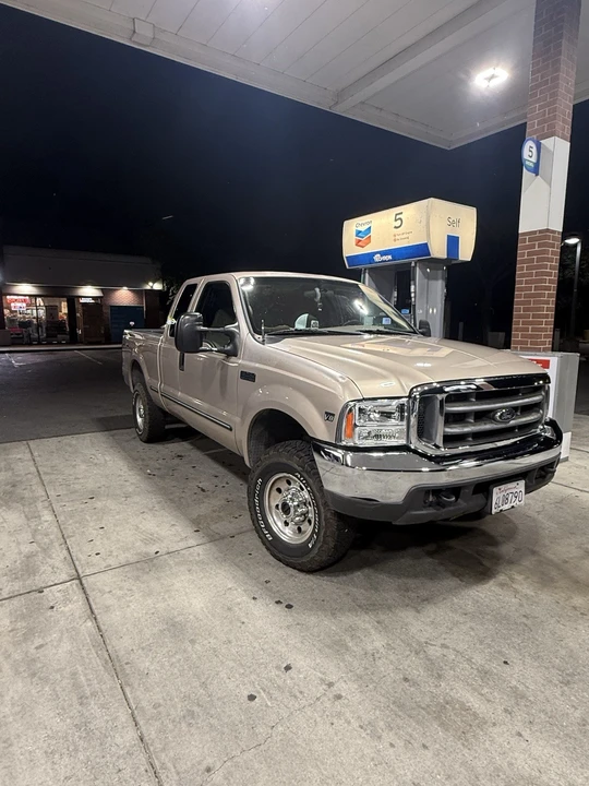 1999 Ford Super Duty 1st Gen - Image 2 of 14
