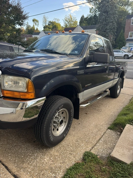 1999 Ford Super Duty 1st Gen - Image 2 of 17