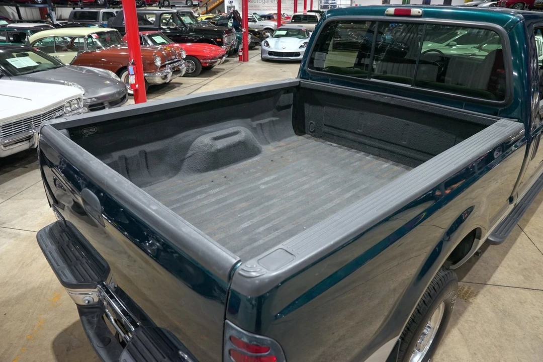 1999 Ford Super Duty 1st Gen - Image 20 of 21