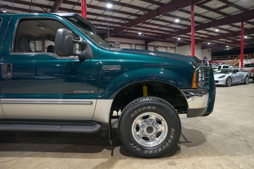 1999 Ford Super Duty 1st Gen - Image 11 of 12