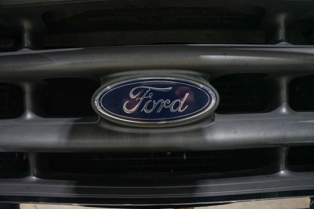 1999 Ford Super Duty 1st Gen - Image 21 of 21