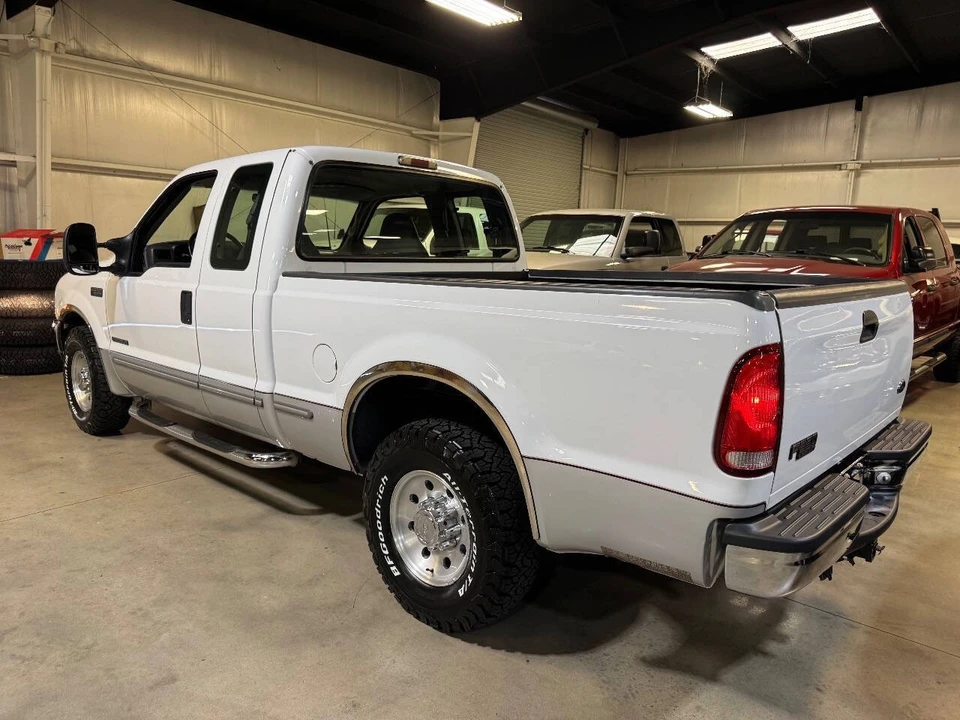 1999 Ford Super Duty 1st Gen - Image 2 of 12