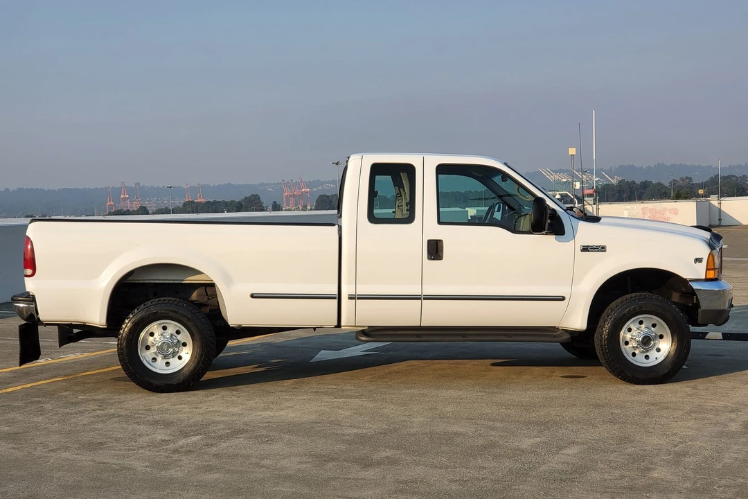 1999 Ford Super Duty 1st Gen - Image 11 of 31