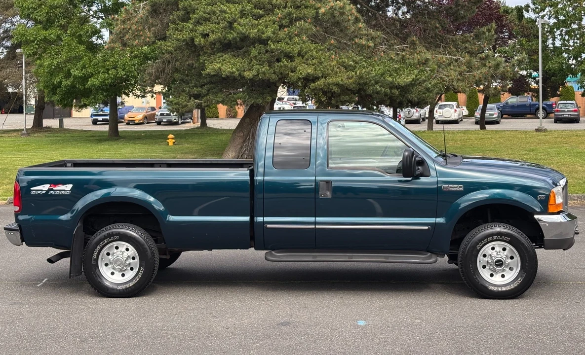 1999 Ford Super Duty 1st Gen - Image 16 of 31
