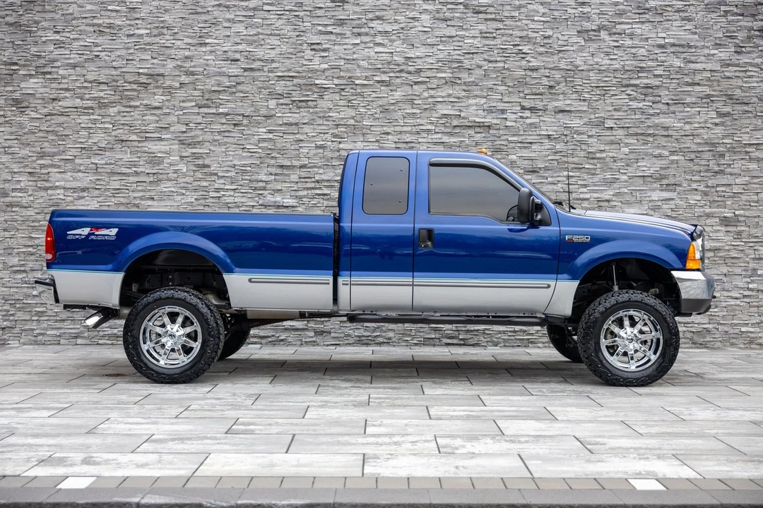 1999 Ford Super Duty 1st Gen - Image 9 of 21