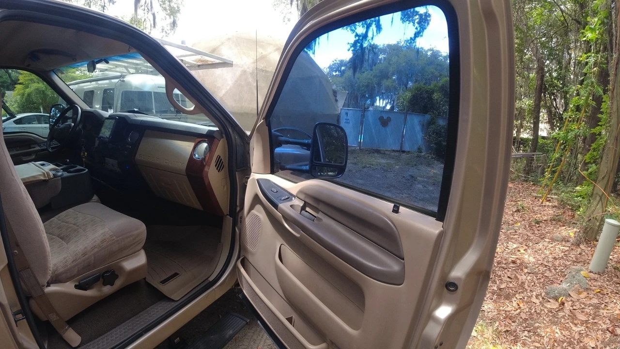 1999 Ford Super Duty 1st Gen - Image 11 of 21