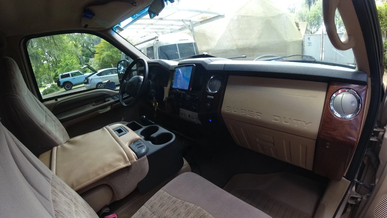1999 Ford Super Duty 1st Gen - Image 10 of 21